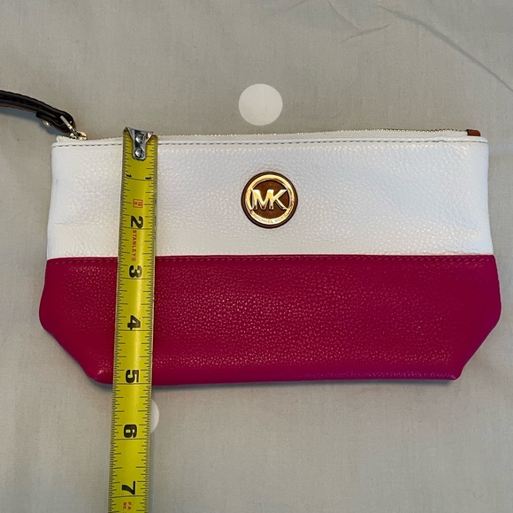 Michael Kors Pink & White Wristlet - Picture 3 of 6